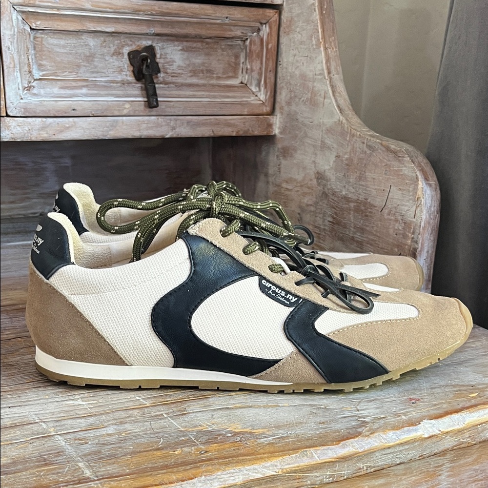 🤍 Cicus NY by Sam Edelman Nash Sneakers Size 10 Suede Canvas Double Laces